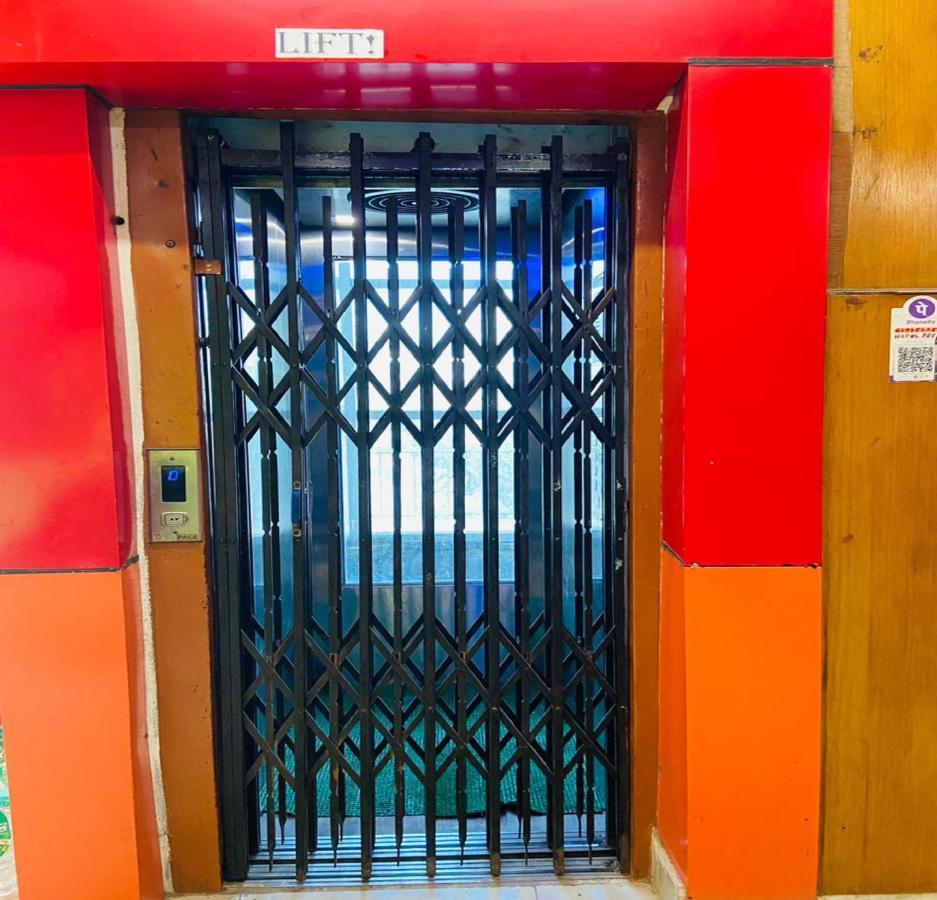 Staymaker Hotel Prerana Tarapith Extérieur photo